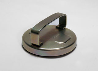Volvo 2-Prong, Fixed Handle Filler Cap Image